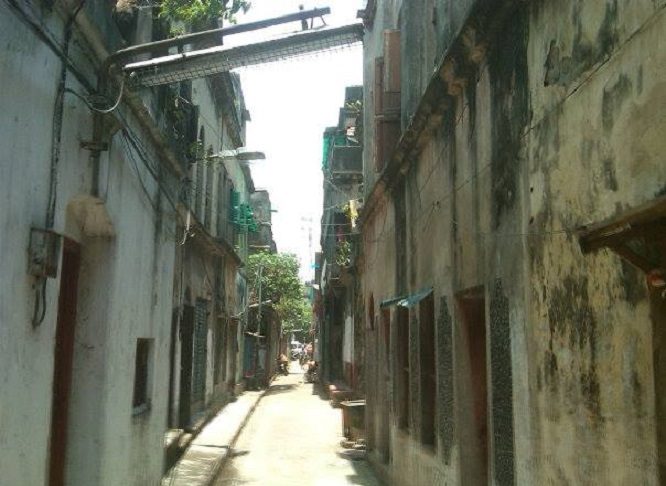 সাদা কালো